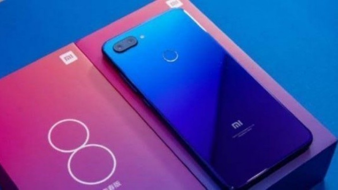 Xiaomi Mi 8 Lite’ın 4GB RAM / 128GB Depolama Versiyonu Piyasaya Sunuldu