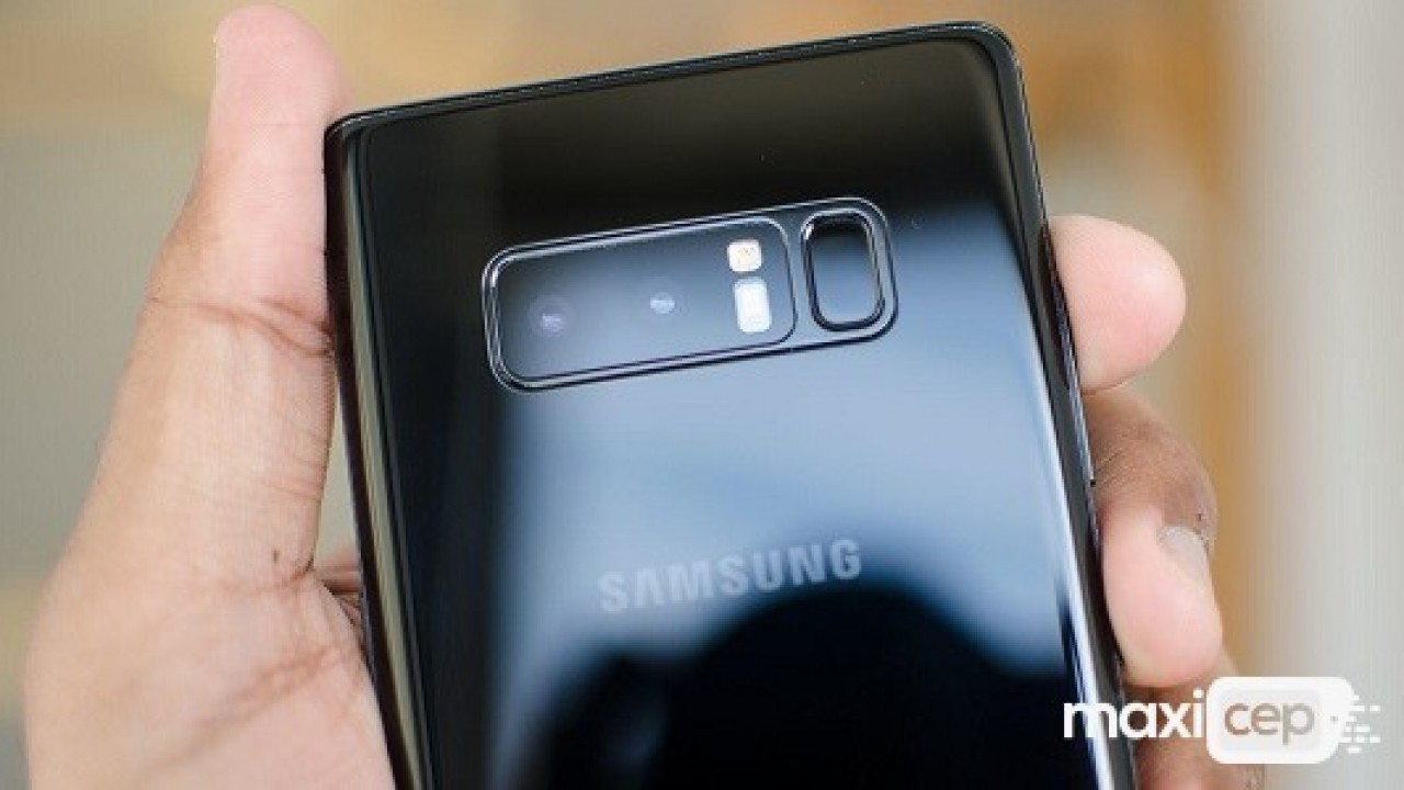 Samsung Galaxy Note8 Android 9 One UI Güncelleme Dosyası Sızdırıldı