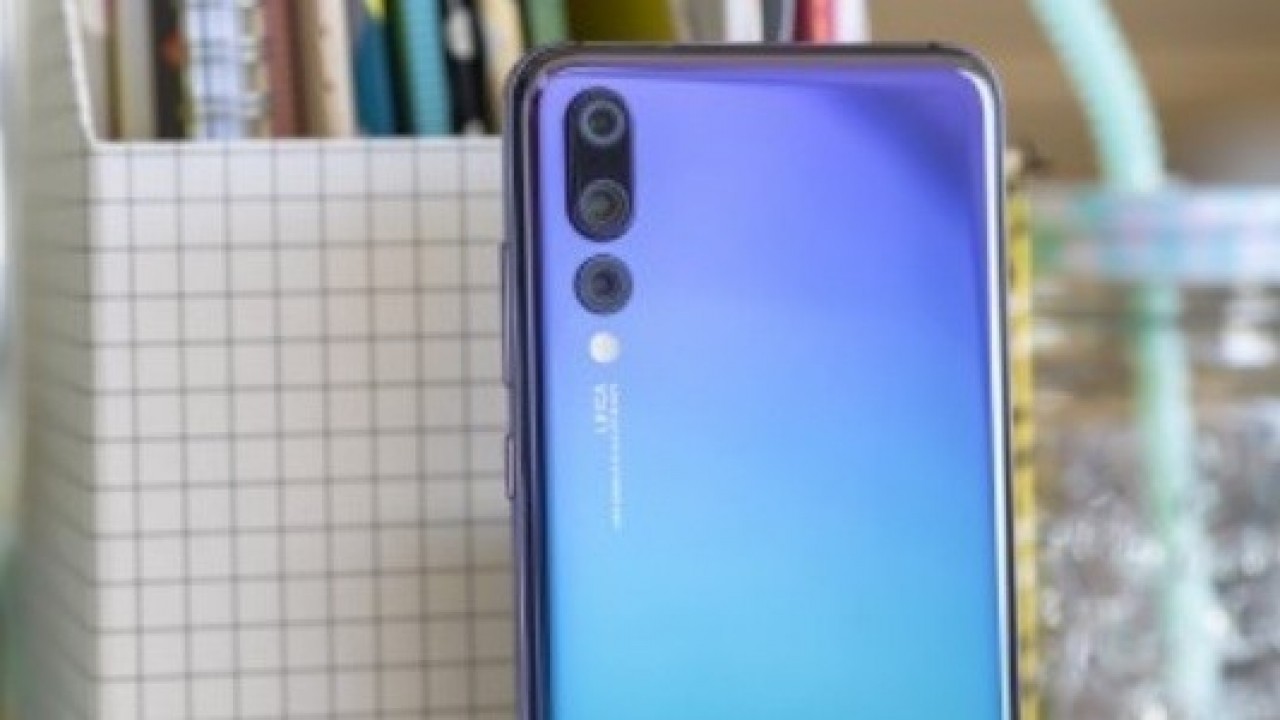 Huawei P30, Arkada Üçlü Kameraya Sahip Olacak 