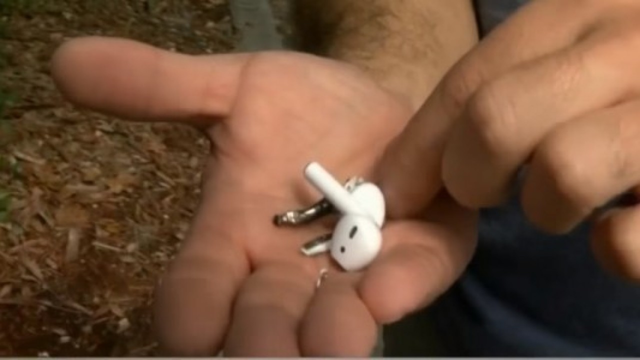 Şimdi de Apple'ın AirPods'u patladı