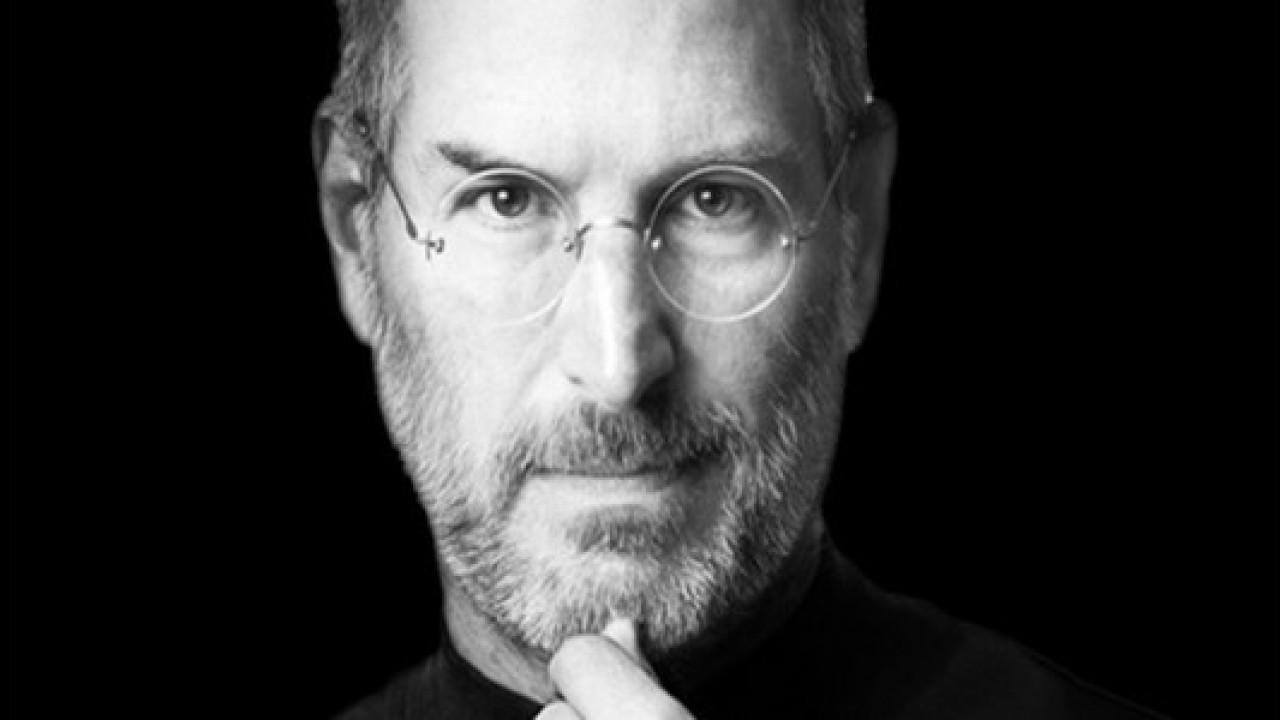 Steve Jobs'un iş başvuru formu, binlerce dolara satıldı