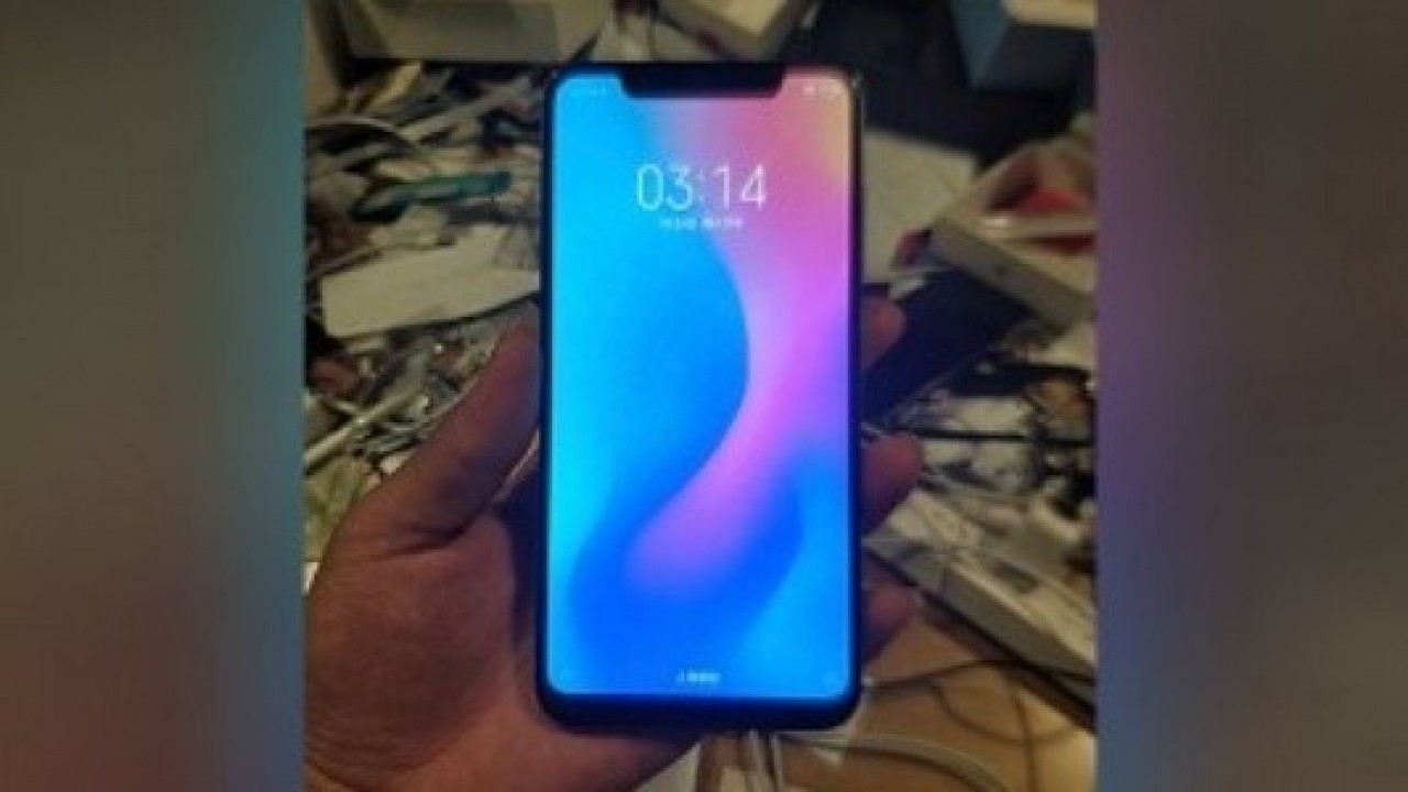 Xiaomi Mi 8'in Fiyatı Yaklaşık 400€ Olacak