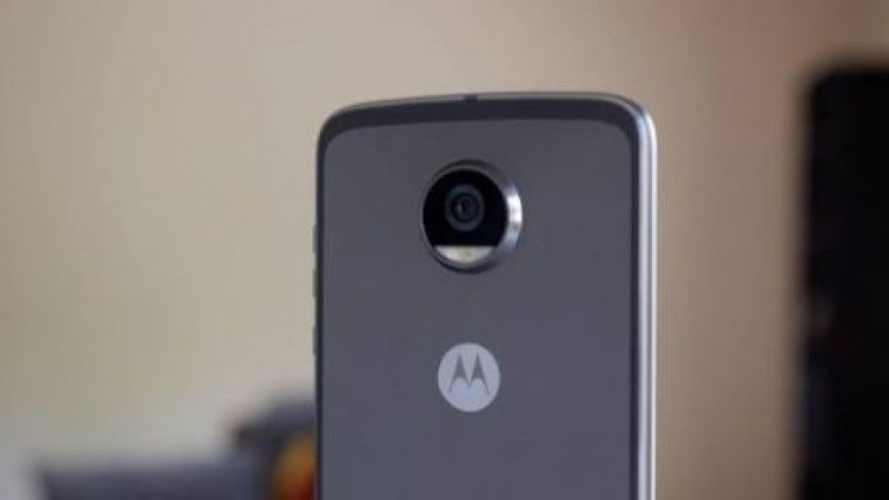 Motorola Moto Z3 Play 6 Haziranda Duyurulacak