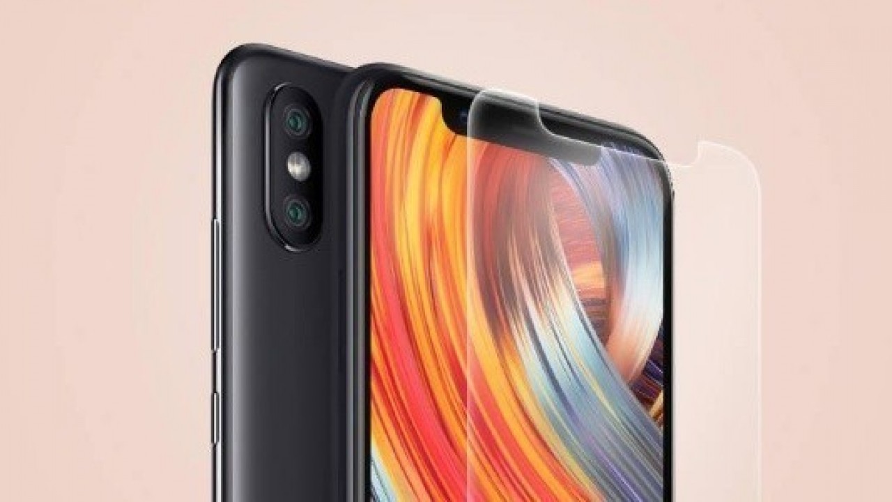 Xiaomi Mi 8'in Ekran Koruyucusu, Telefonun Tasarımını Net Bir Şekilde Ortaya Koyuyor