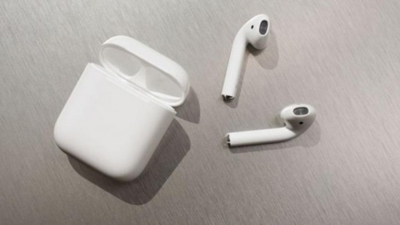 Yeni AirPods için 2019 işaret ediliyor