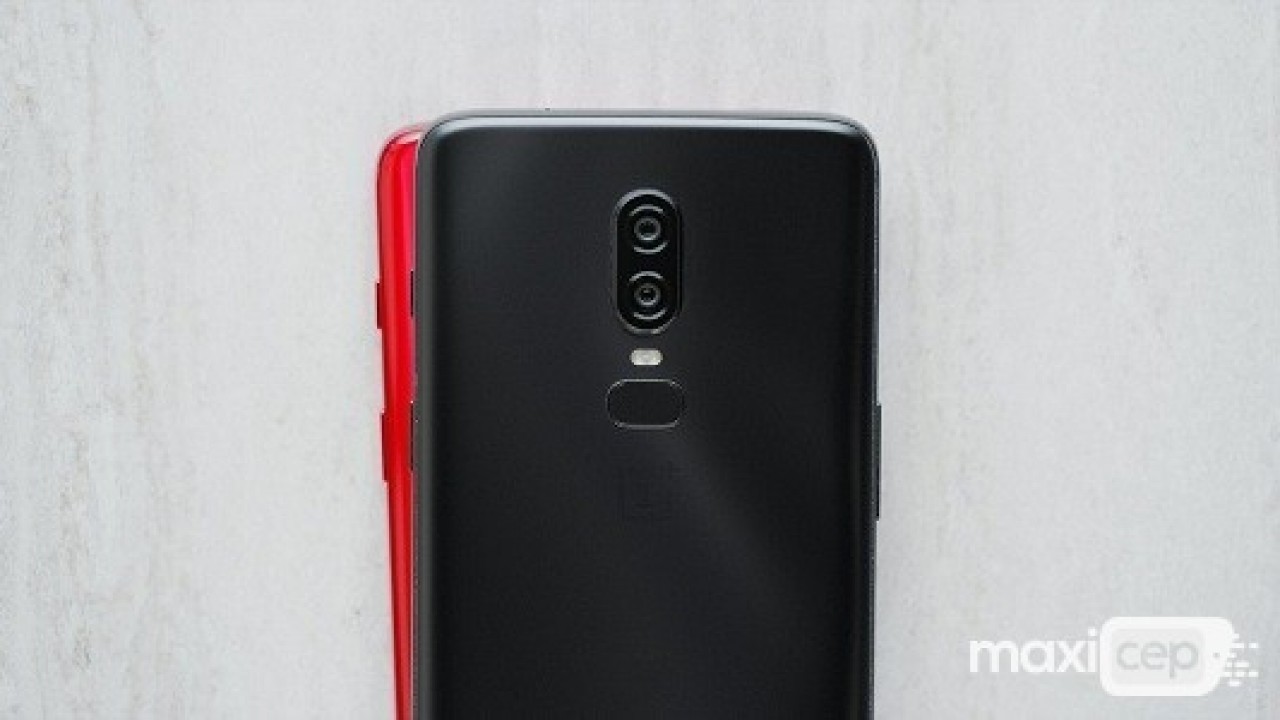 OnePlus 6'nın Kırmızı Renkli Yeni Varyantı Yakında Satışa Sunulacak