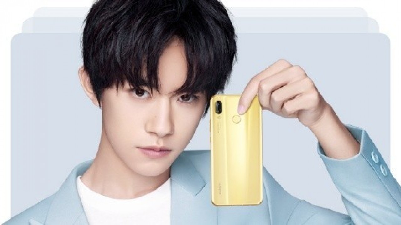 Huawei Nova 3, 6.3 inç Ekran ve Çift Ön ve Arka Kamera ile Resmiyet Kazandı