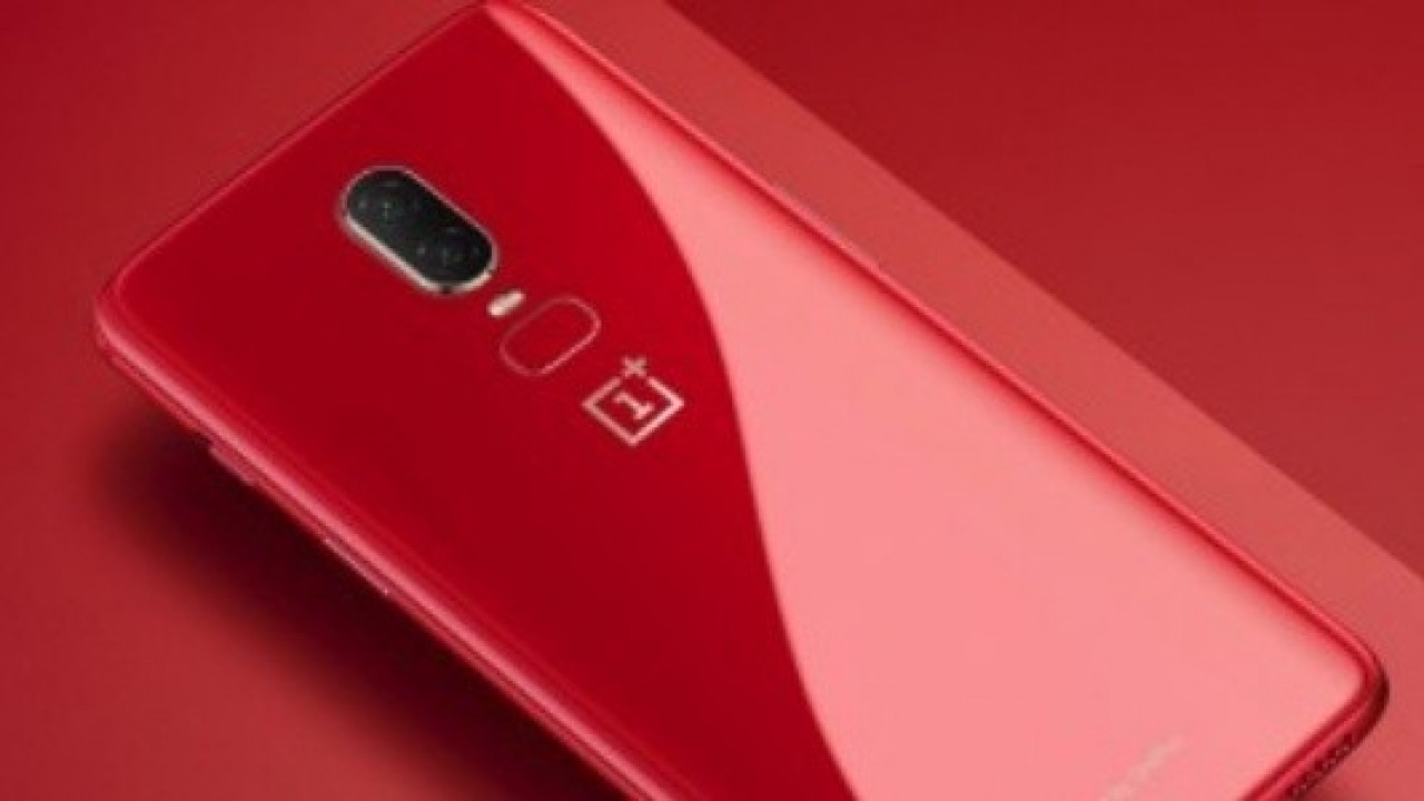 Kırmızı OnePlus 6 Resmiyet Kazandı