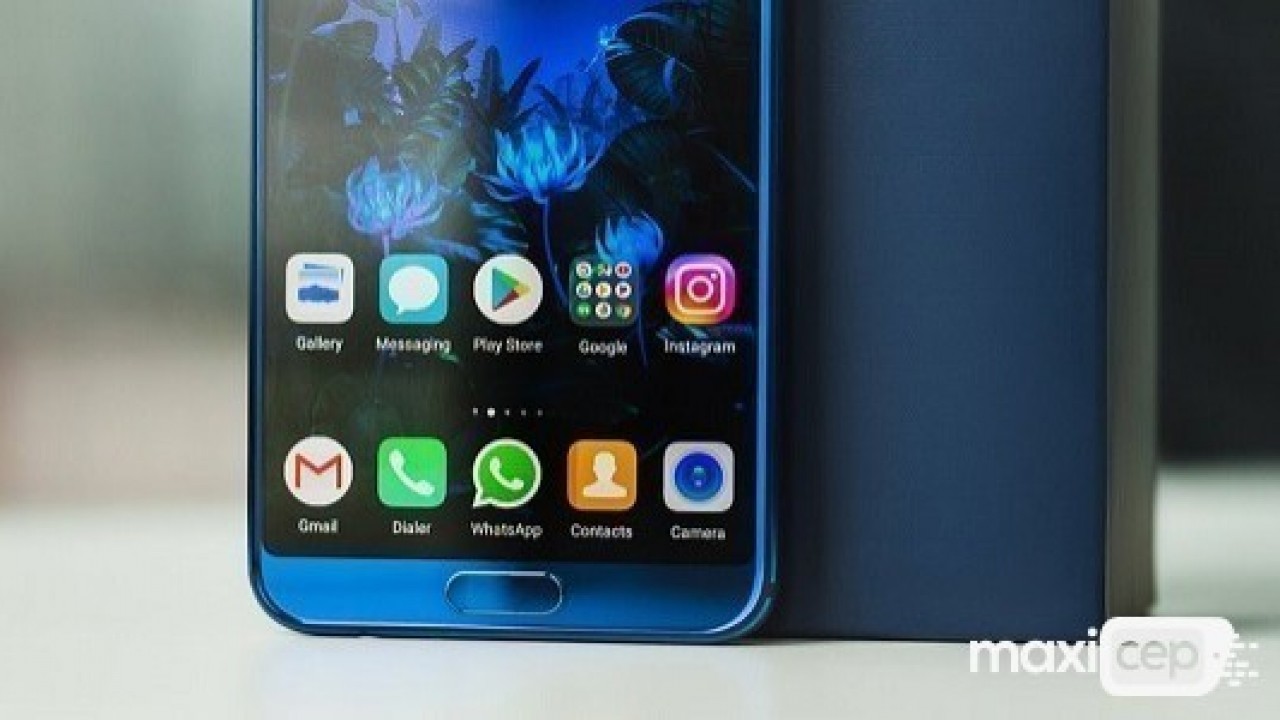 Huawei Honor View 10 Yeni Bir Sistem Güncellemesi Almaya Başladı