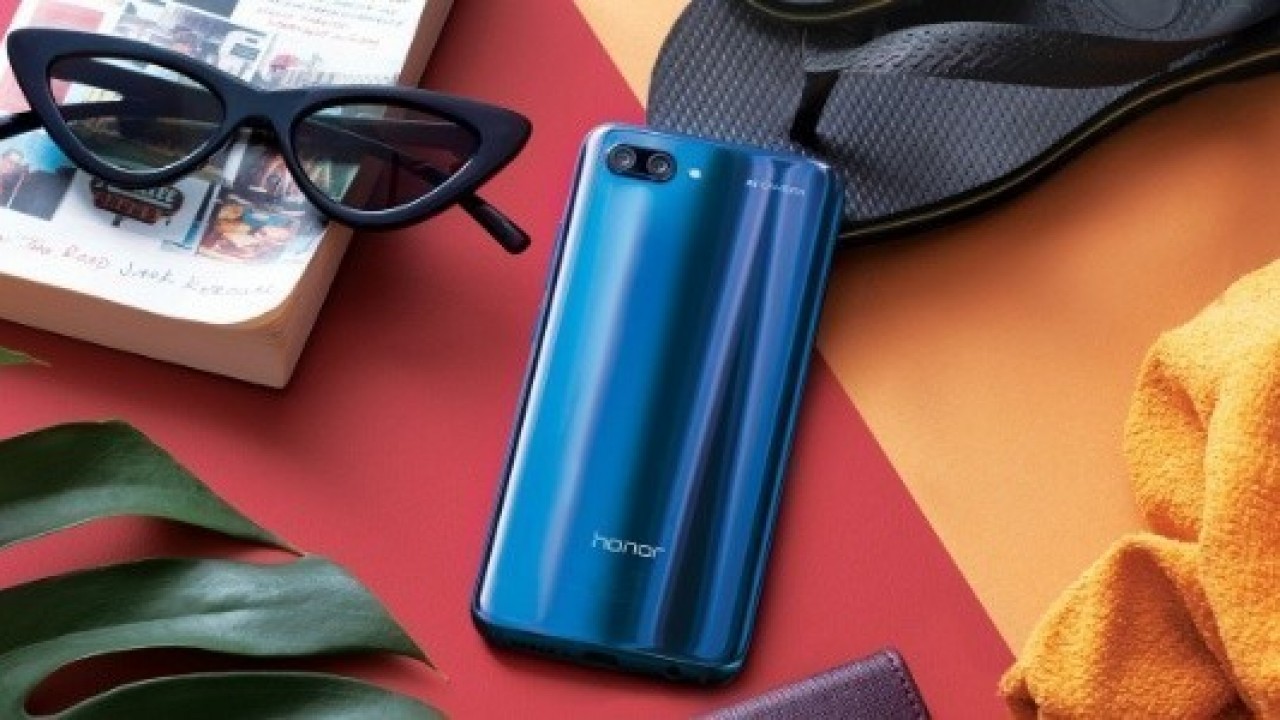Honor 10 Türkiye'de Sadece Hepsiburada Üzerinden Satışa Sunuldu