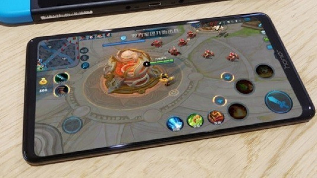 Huawei Honor Note 10'da 5000 mAh Pil Kullanılacağı Açıklandı