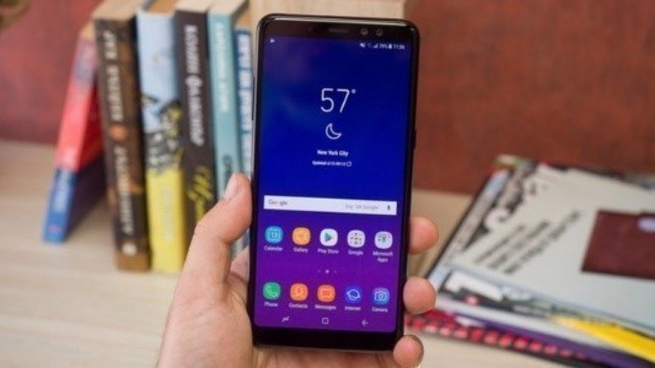 Samsung Galaxy S10+ Çift Ön Kameraya Sahip Olabilir
