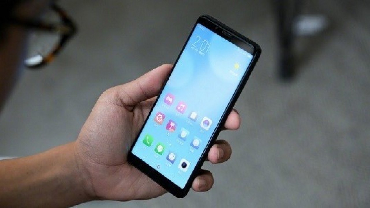 ZTE Nubia Z18 Modeli 5 Eylül'de Tanıtılacak