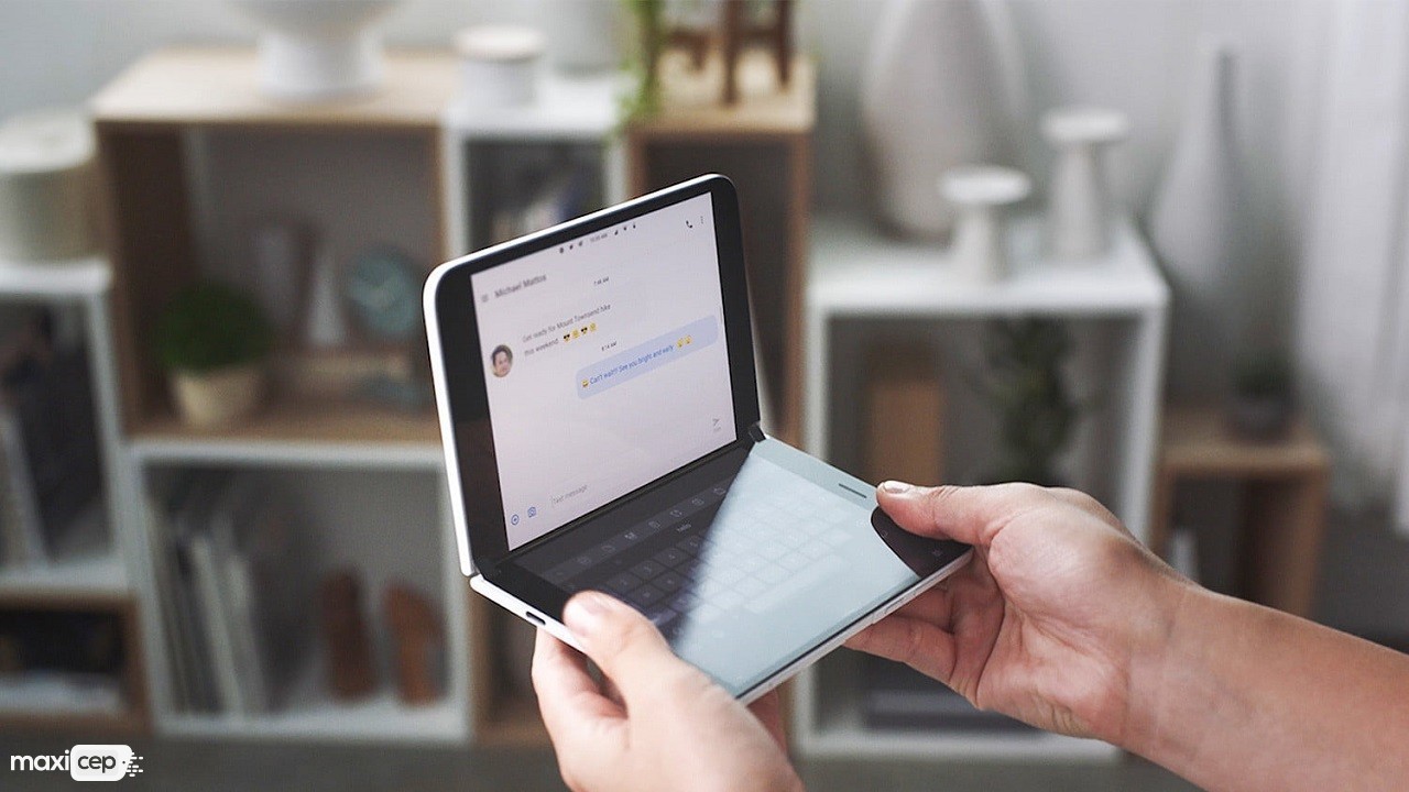 Surface Duo Android İşletim Sistemi ve Katlanabilir Ekranla Beraber Geliyor