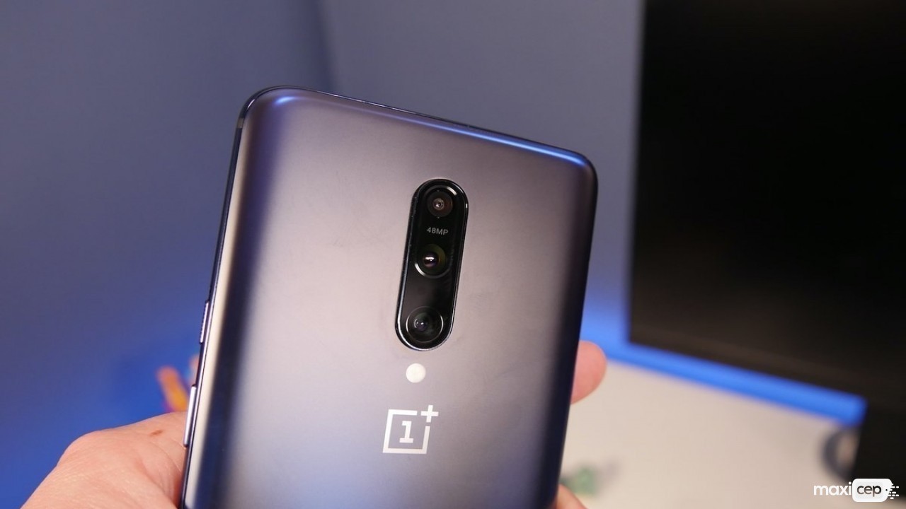 OnePlus 8 Serisinin Görselleri ve Özellikleri Ortaya Çıktı