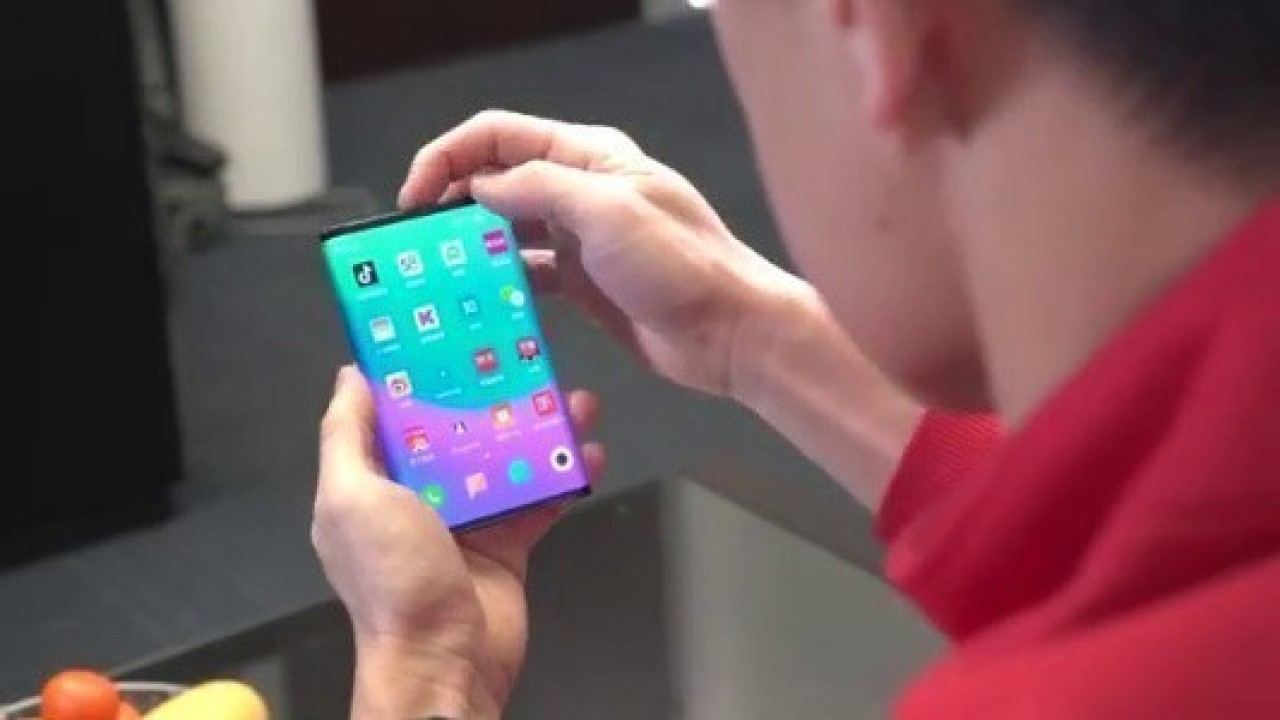 Xiaomi'nin Katlanabilir Telefonu, Yıl Sonunda Rekabetçi Bir Fiyatla Gelecek