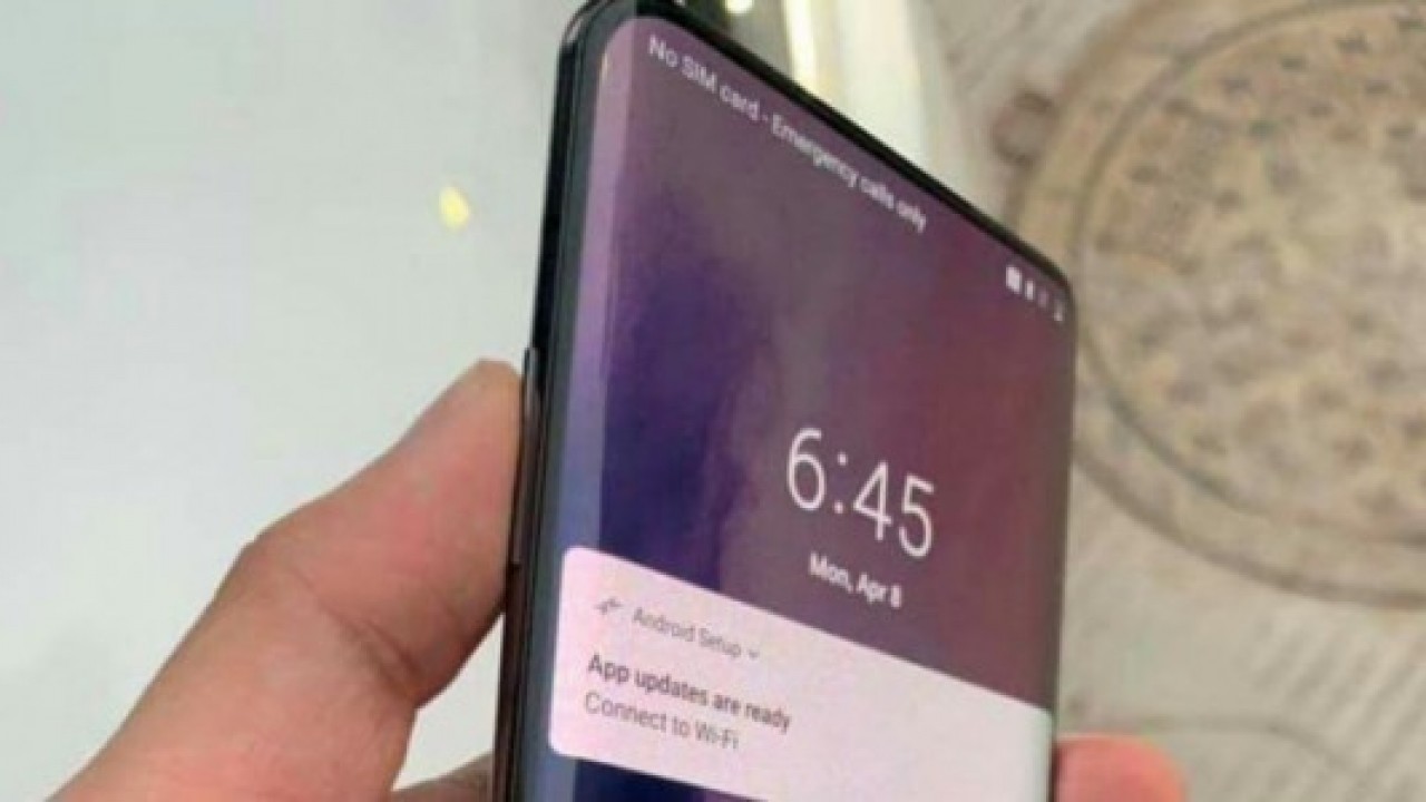 Oneplus 7 Pro Canlı Görüntüleri ile Ortaya Çıktı