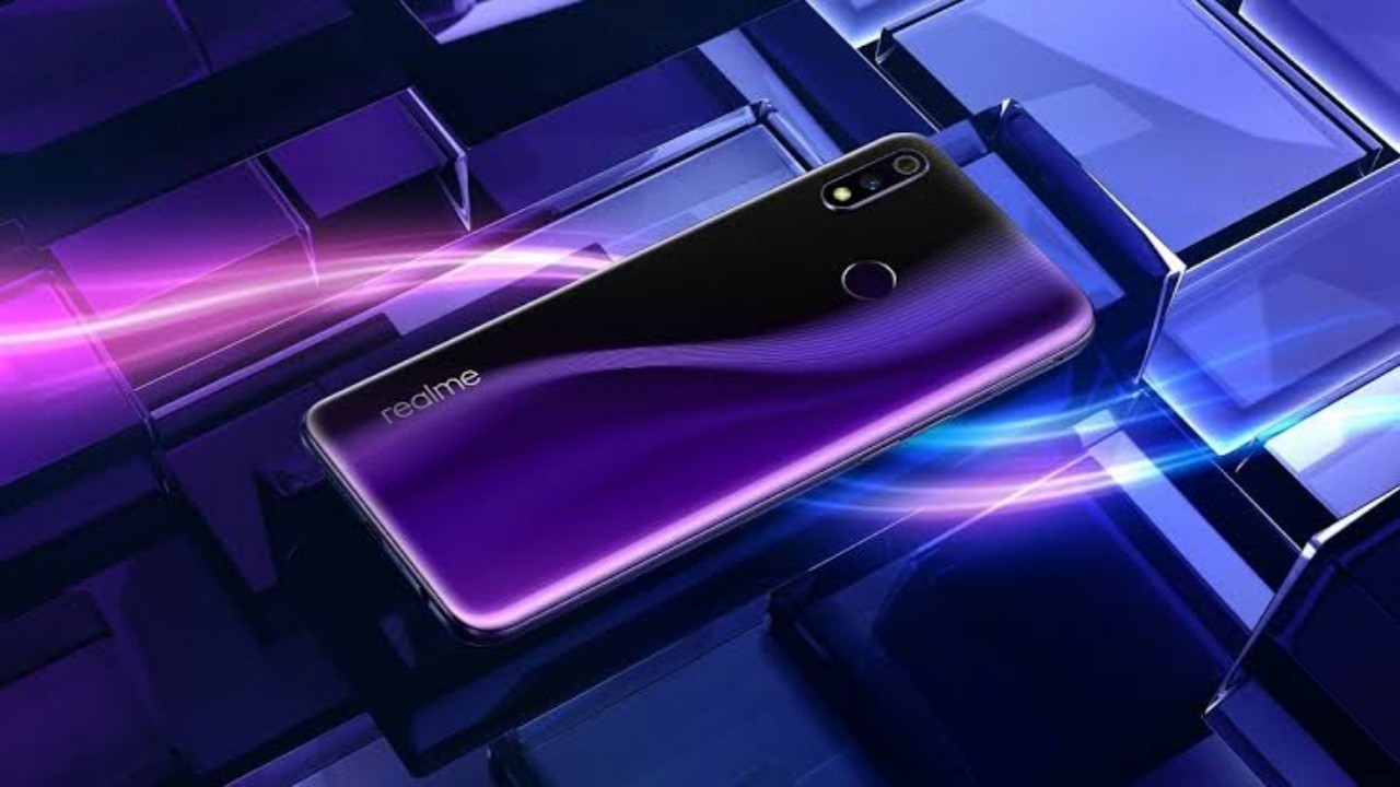 6.5 inç Çentiksiz Ekranlı Realme Telefon, TENAA'da Listelendi