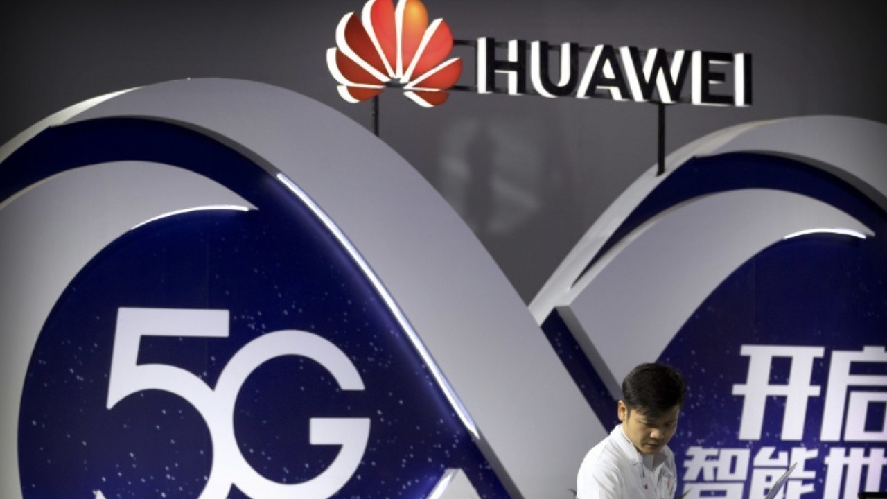 Huawei'nin HongMeng İşletim Sistemi 24 Haziran'da Duyurulmayacak