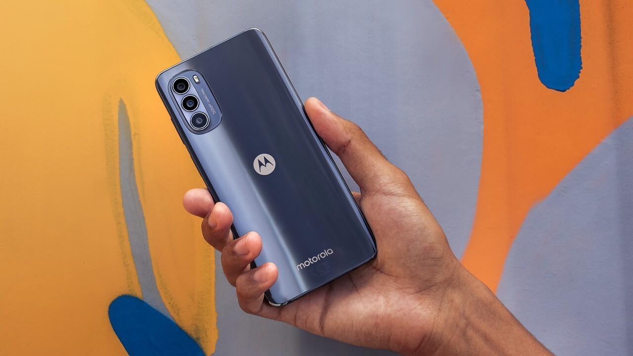 Moto G52 resmi olarak duyuruldu