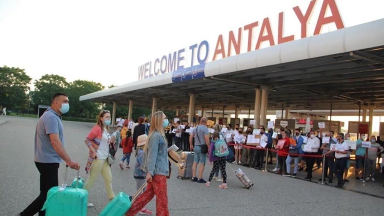 Türkiye’de Turizmin En Yoğun Olduğu Şehir: Antalya