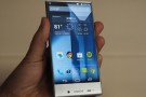 Yeni Bir Sızıntı Çerçevesiz Ekran Tasarımına Sahip Sharp Telefonunu Gözler Önüne Seriyor