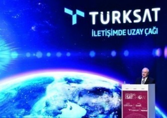 İmzalar Atıldı: Türksat 5A ve 5B'yi Uzaya SpaceX Taşıyacak
