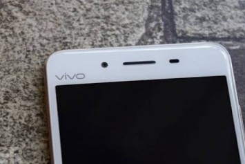 Yeni İddialar Vivo X9'un Dual Ön Kamera ile Geleceği Yönünde 