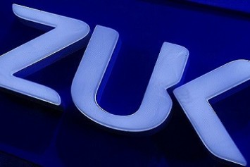 ZUK Edge'nin siyah renkli versiyonu göründü