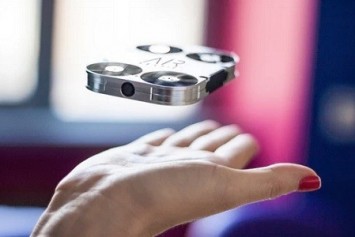 AirSelfie ile Selfie fotoğraflar bir seviye daha atlıyor