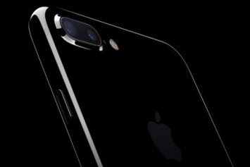 WSJ: Apple'ın Biri Kavisli Ekranlı 10'un Üzerinde iPhone 8 Prototipi Var