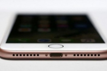 iPhone’u bu video kilitliyor