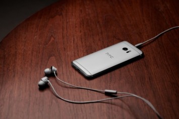 HTC, Yeni Amiral Gemisini Türkiye'de Satışa Sundu