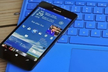 Windows 10 Mobile Yıldönümü Güncellemesi Nihayet Yayınlandı 