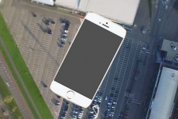 iPhone 6S'in üzerine, kaynayan zift döktüler