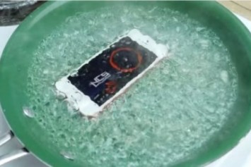 iPhone SE, kaynar su ile teste tabi tutuldu