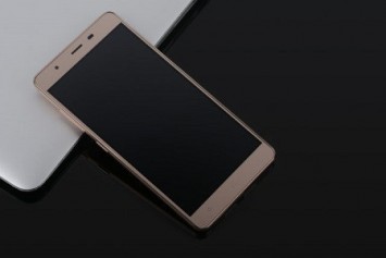 Elephone C1 akıllı telefon resmi olarak duyuruldu