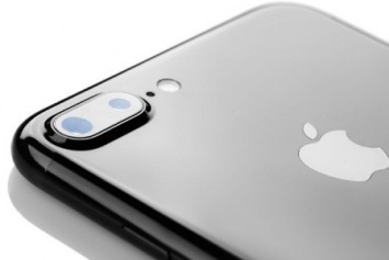 2019 iPhone'un Arka Tarafında da 3D Sensör Olacak 