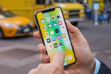 iPhone X'in ön kamerasında yaşanan odaklama sorunu, iOS 11.2.1 ile giderildi