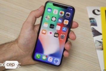 Huawei'nin Bir Sonraki Amiral Gemisinde iPhone X Benzeri Bir Çentik Olacak