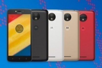 Motorola'dan Giriş Seviye İki Yeni Akıllı Telefon Duyurusu Geldi 
