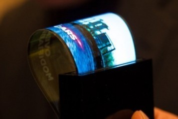 Samsung 9.7 inç katlanabilir dokunmatik ekran tanıtabilir