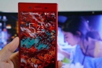 Sony Xperia XZ Premium'un Kırmızı Rengi ile Tanışın