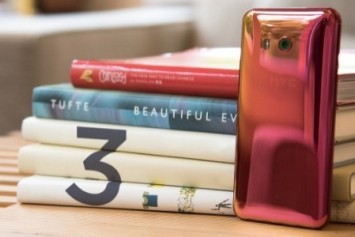 Kırmızı HTC U 11 Yakında Satışa Sunulacak 