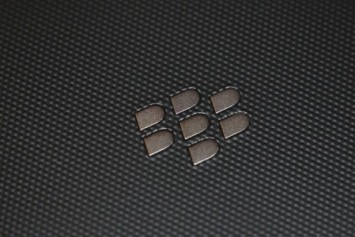 BlackBerry, akıllı telefon pazarında gittikçe kan kaybediyor
