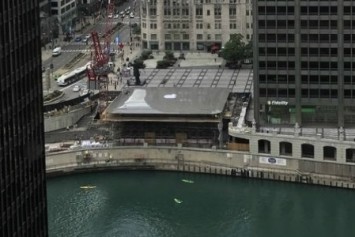 Apple'dan, Chicago'da MacBook benzeri Apple Store