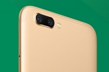 Merakla Beklenen Oppo R11 Modeli Resmi Olarak Duyuruldu