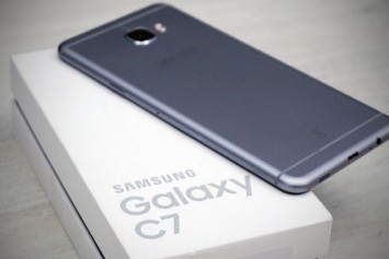 Samsung Galaxy C7 2017 Çift Arka Kamera İle Beraber Geliyor