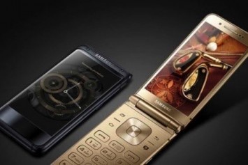 Samsung'un Üst Seviye Kapaklı Android Telefonu, Snapdragon 835 ve 6GB RAM’le Gelebilir 
