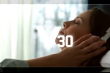 LG V30'un Yeni Tanıtım Videosu Üstün Ses Özelliğini Öne Çıkarıyor 